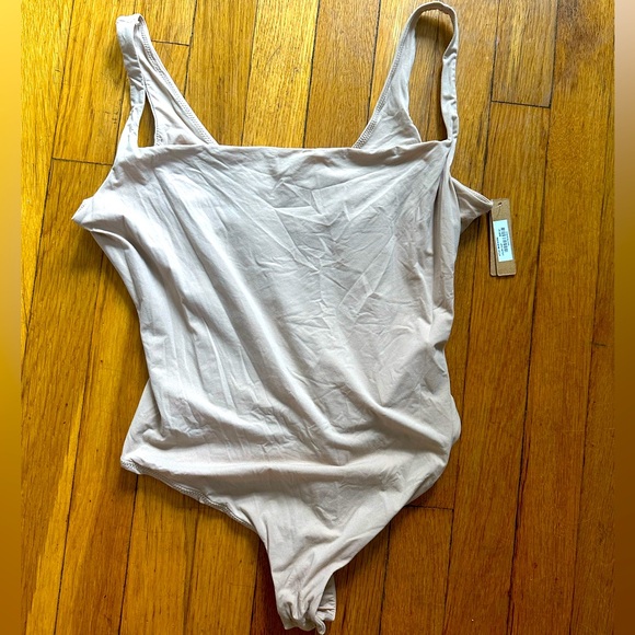 Skims fits everybody Women’s bodysuit, 2x clay - Picture 2 of 5